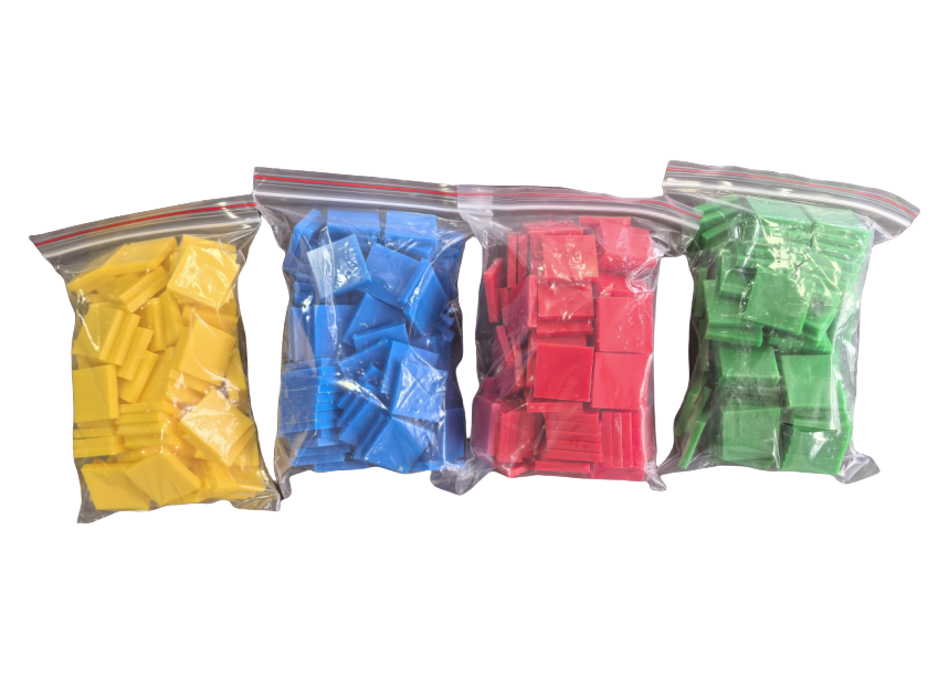 400 plastičnih kockica